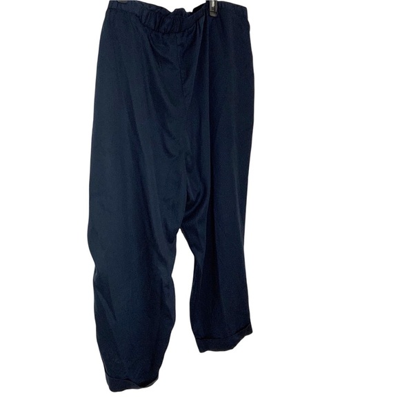 black TAPE- plus size pants with ruffled waist and cuffed hem. Size 3X - Picture 6 of 8